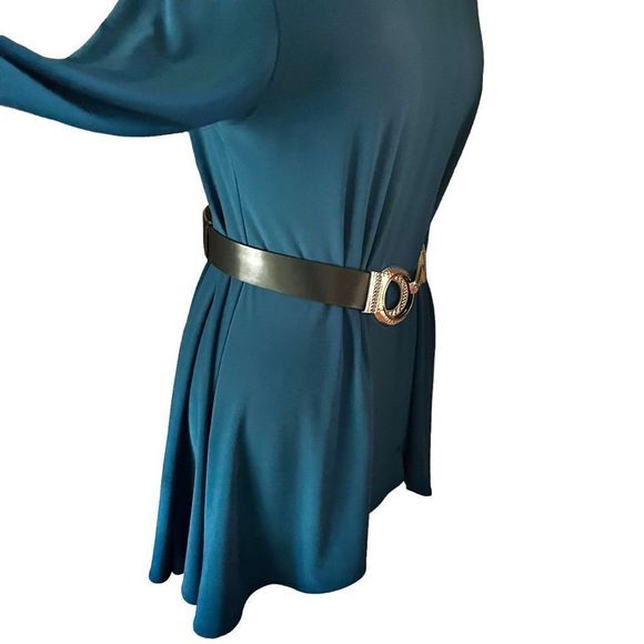 CHICO’S Adjustable Metalwork Hook Clasp Belt - Picture 3 of 11